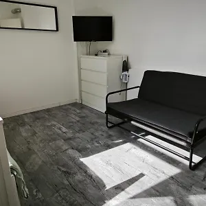 Kwatera prywatna Smart, Kolonia